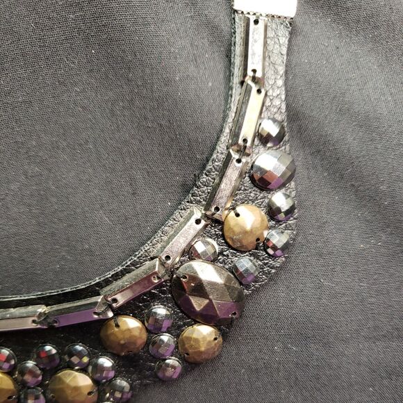 Daisy Fuentes Signed Faux Leather Necklace, bronze silver gunmetal accents - Picture 3 of 11